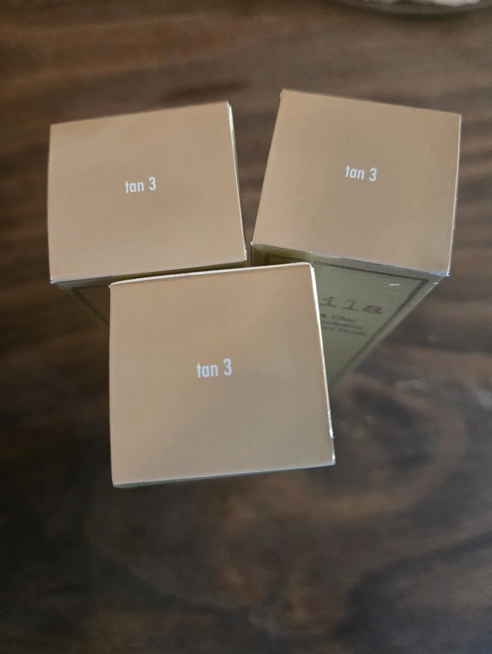 Set Of 3 Stila Hide And Chic Fluid Foundation - Tan 3